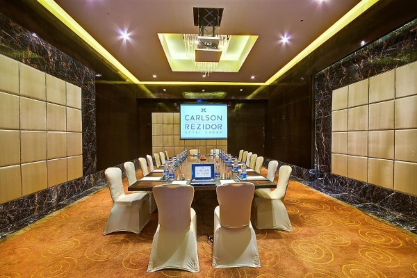 Radisson Blu Kaushambi Delhi NCR